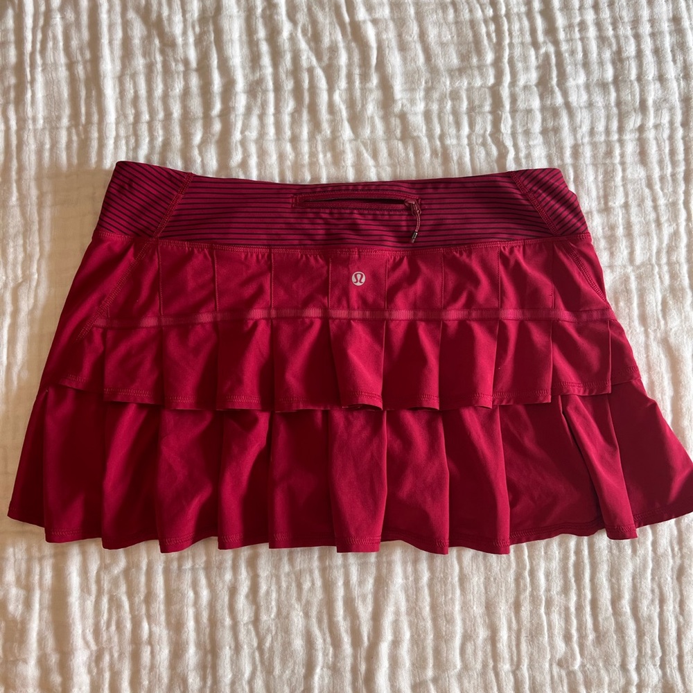 Lululemon red skirt size 10